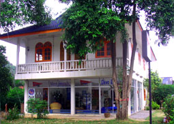 Dive Community. PADI 5* IDC Center in Phuket, Thailand